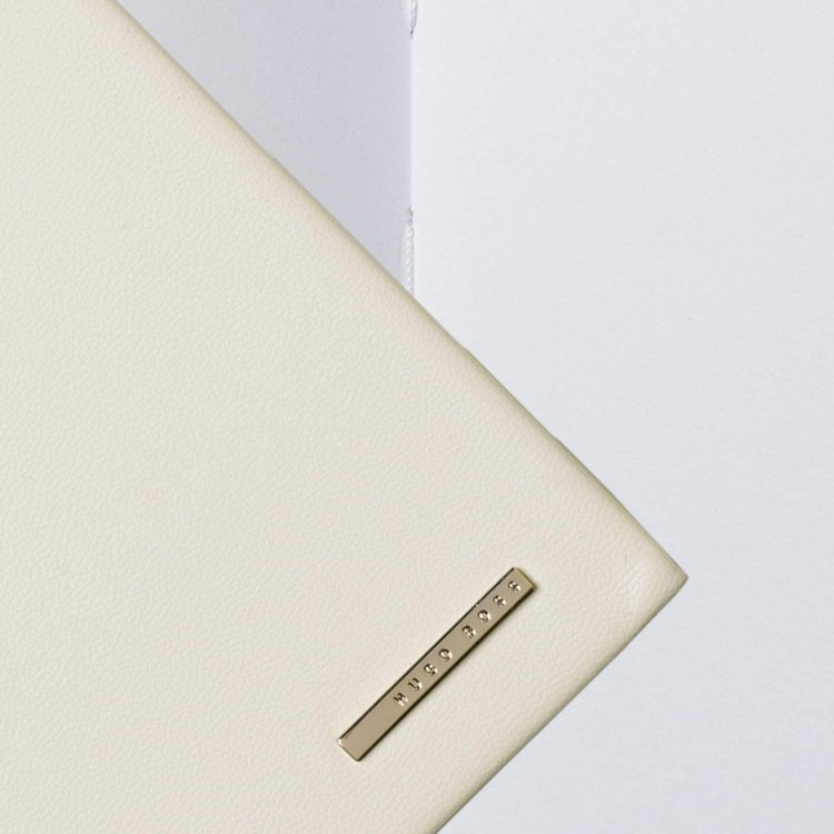 HUGO BOSS ESSENTIAL LADY NOTEPAD A6 Off White