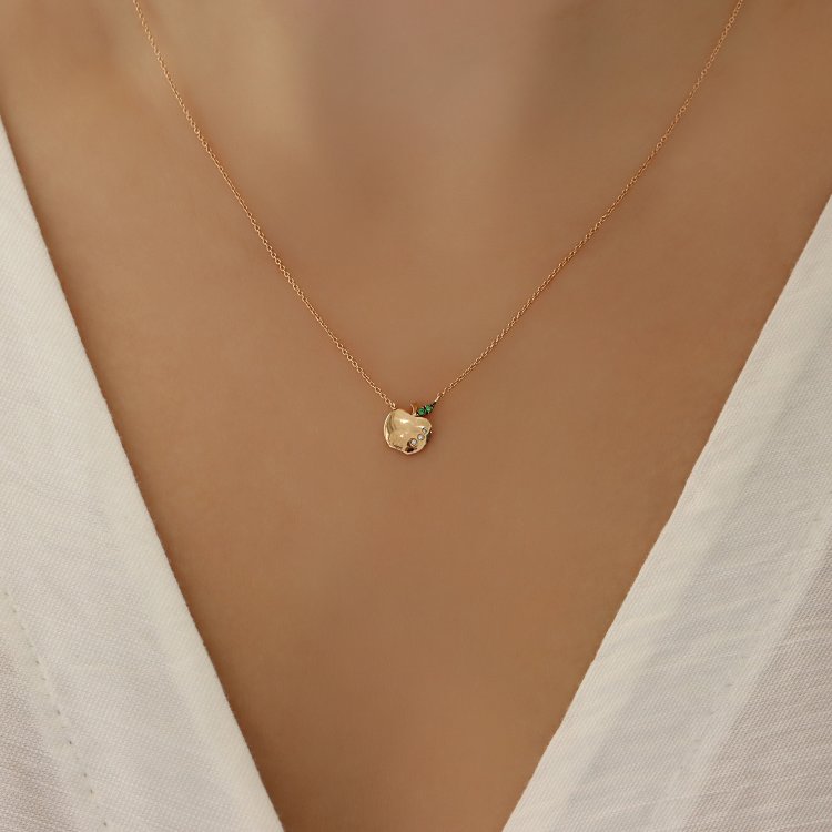 Κολιέ σε Ροζ Χρυσό 18Κ με Διαμάντια & Τσαβορίτη