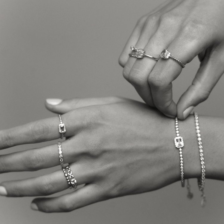 24KAE Ring with Colored Stones