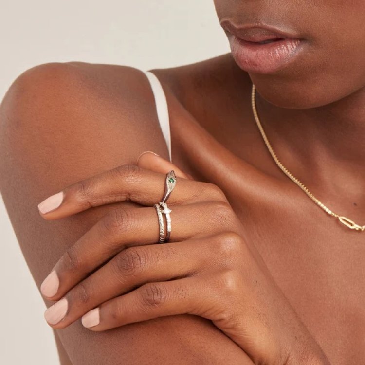 ANIA HAIE Silver Sparkle Multi Stone Band Ring