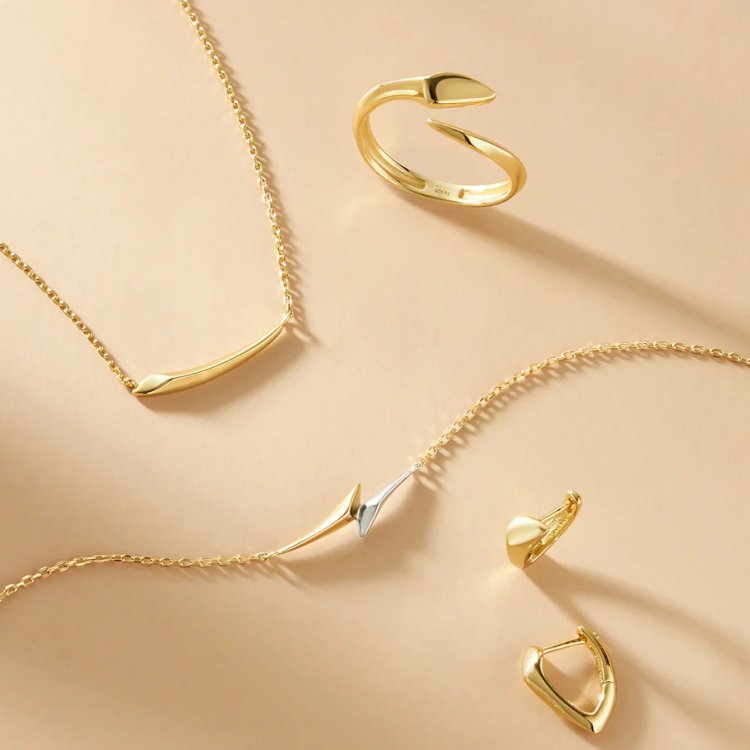 ANIA HAIE Gold Arrow Chain Bracelet