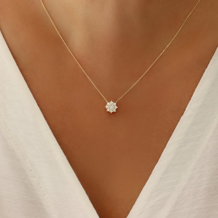 DIAMOND JOOLS Kολιέ Ροζέτα σε Κίτρινο Χρυσό 18Κ με Διαμάντια