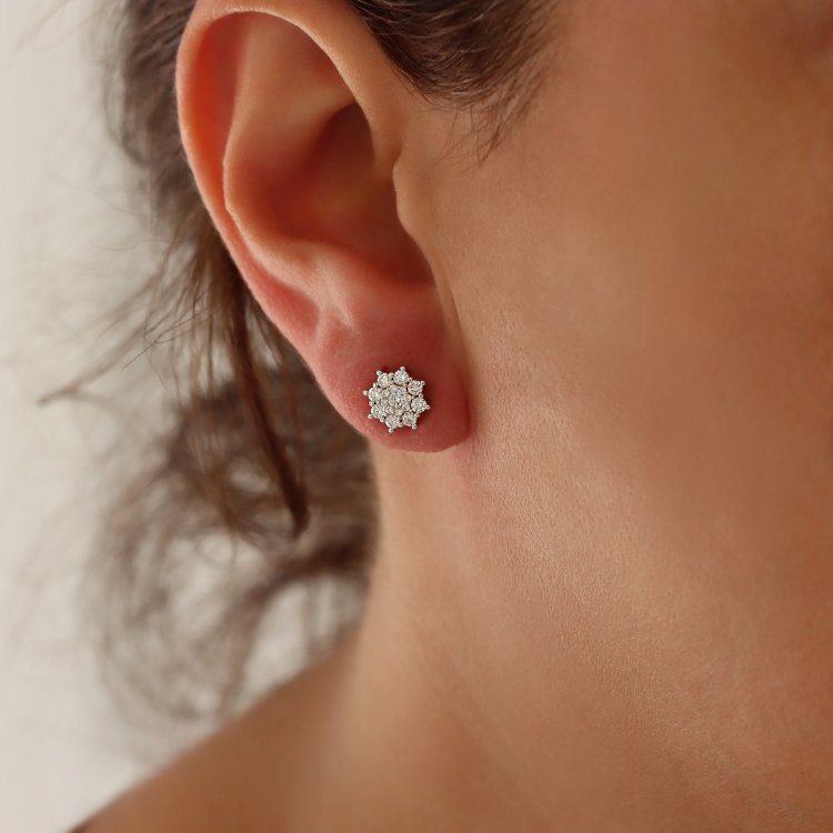 DIAMOND JOOLS Σκουλαρίκια Ροζέτες σε Λευκό Χρυσό 18Κ με Διαμάντια