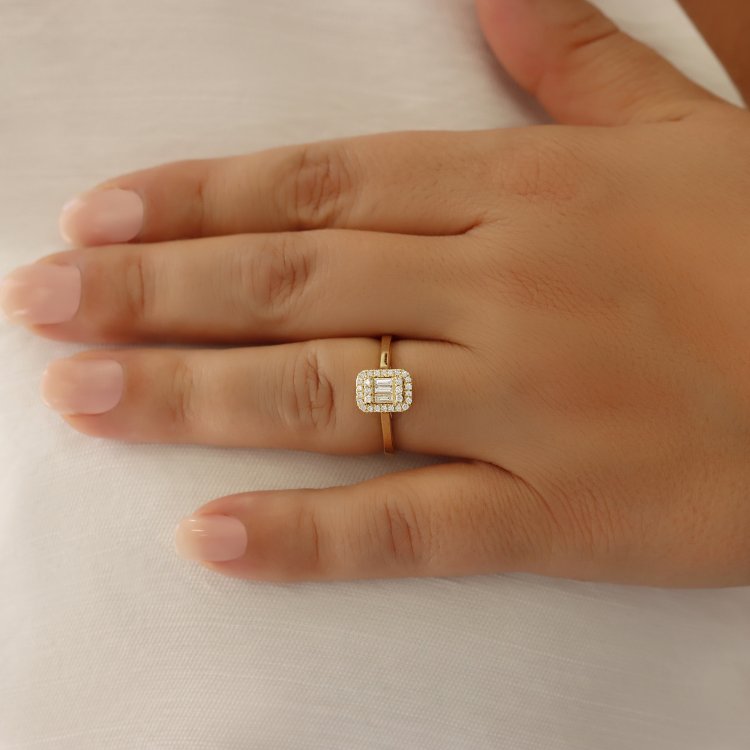 DIAMOND JOOLS Δαχτυλίδι Ροζέτα σε Κίτρινο Χρυσό 18Κ με Διαμάντια