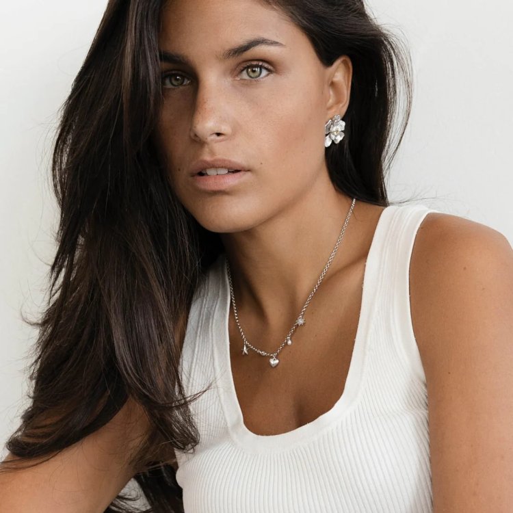 24KAE Necklace with Pendants and Pearls