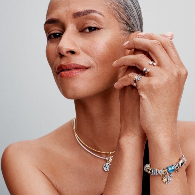 PANDORA MOMENTS Ανοιχτό Δαχτυλίδι με Πεφταστέρια