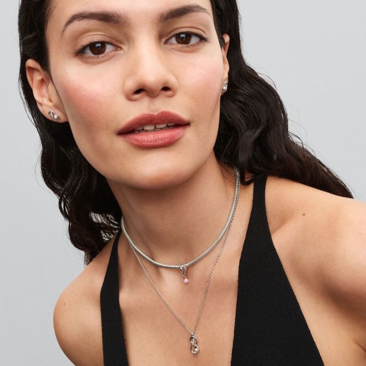 PANDORA MOMENTS Κουμπωτά Σκουλαρίκια με το Σύμβολο του Απείρου