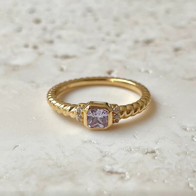 24KAE Ring with Colored Stones and Structure