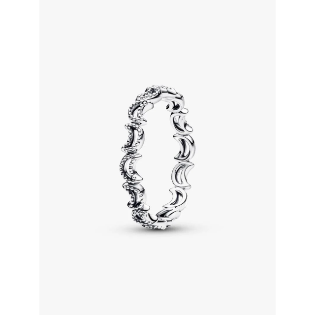 PANDORA MOMENTS Crescent Moon Ring