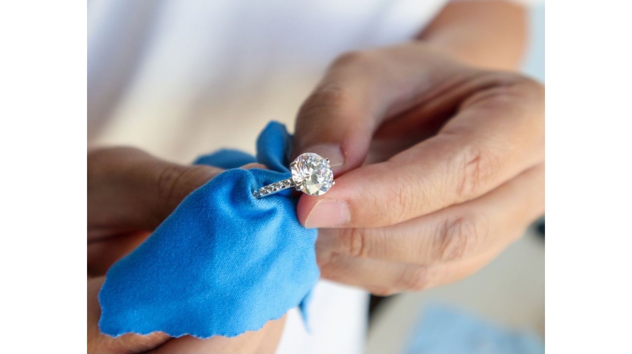 Καθαρισμός Κοσμημάτων | Ασφαλής Οδηγός