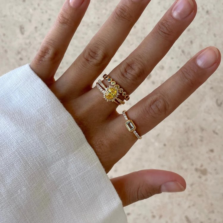 24KAE Ring with Colored Stones