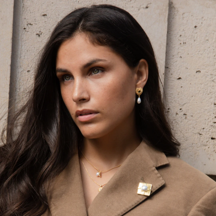 24KAE Amour Earrings with MOP & Zircon