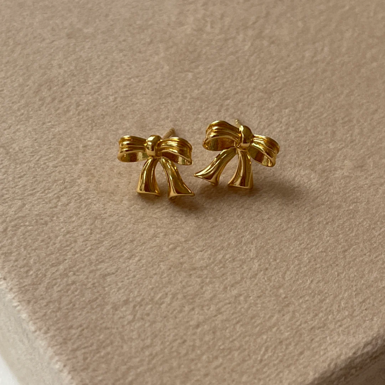 24KAE The Bow Edit Earstud 