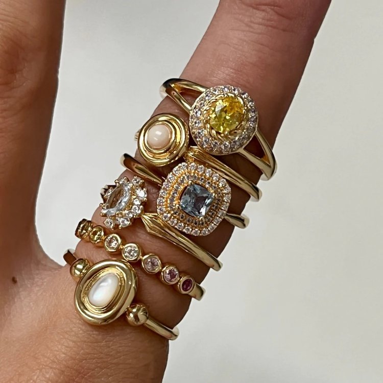 24KAE Ring with Colored Stones