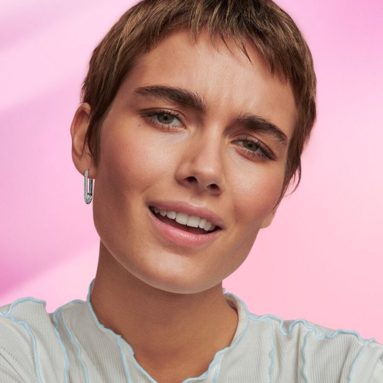 PANDORA ME Μονό σκουλαρίκι με επιμήκη κρίκο με πέτρες παβέ