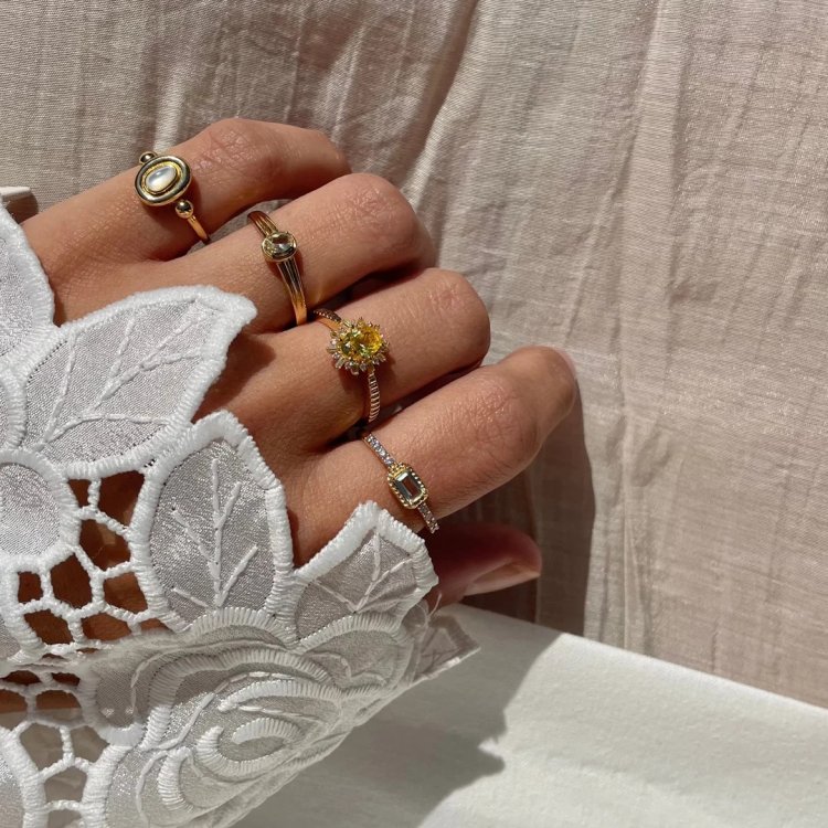 24KAE Ring with Colored Stones