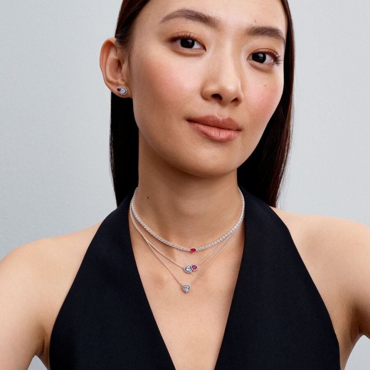 PANDORA TIMELESS Κουμπωτά Σκουλαρίκια με Στεφάνι από Καρδιές