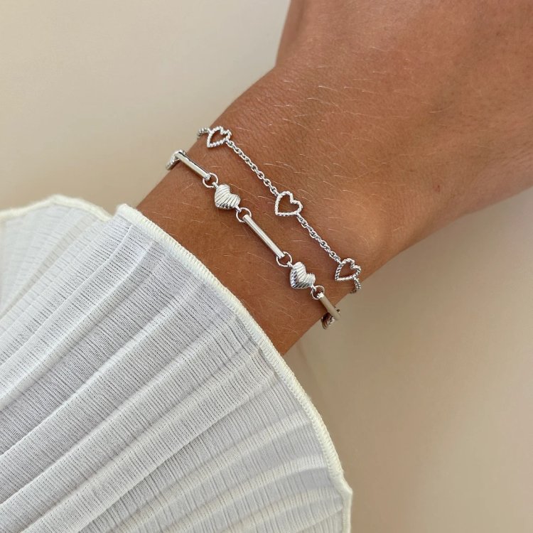 24KAE Bracelet with Rope Structured Hearts