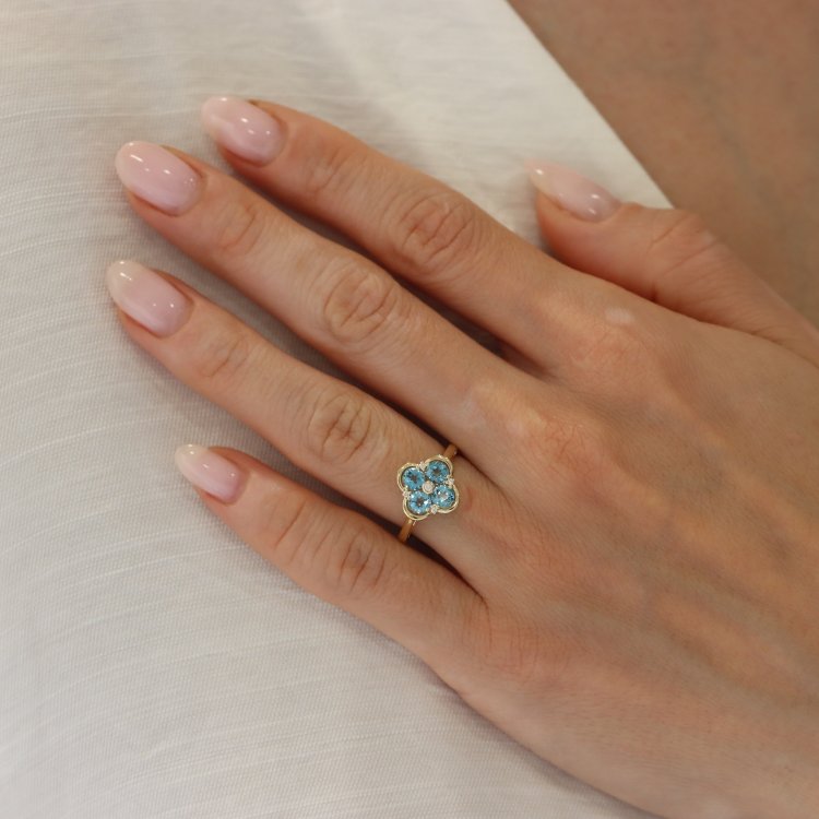 Δαχτυλίδι σε Κίτρινο Χρυσό 18Κ με Τοπάζ & Διαμάντια