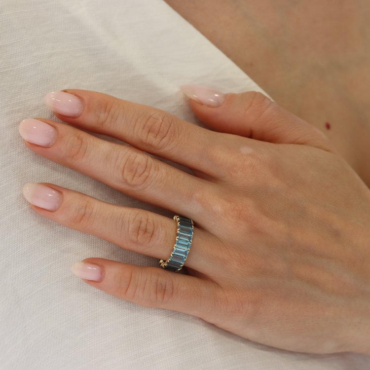 Δαχτυλίδι Σειρέ σε Κίτρινο Χρυσό 18Κ με Toπάζ