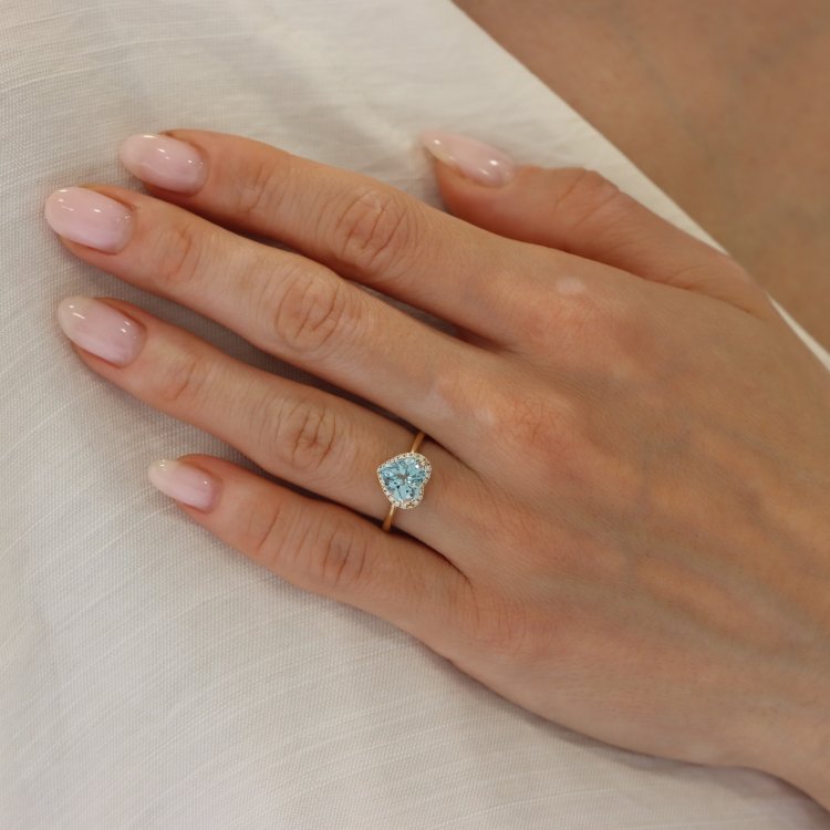 Δαχτυλίδι Ροζέτα σε Κίτρινο Χρυσό 18Κ με Τοπάζ & Διαμάντια