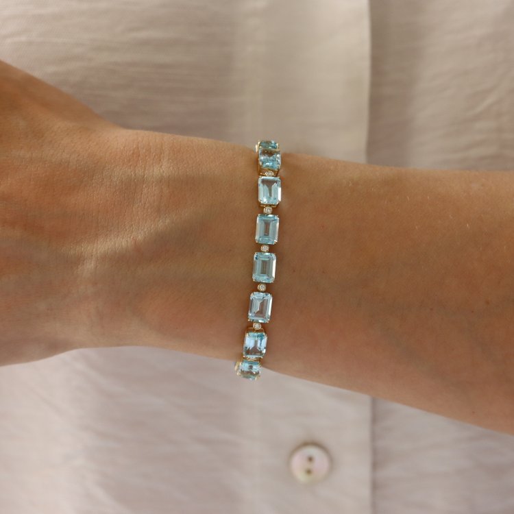 Βραχιόλι σε Κίτρινο Χρυσό 18Κ με Τοπάζ & Διαμάντια