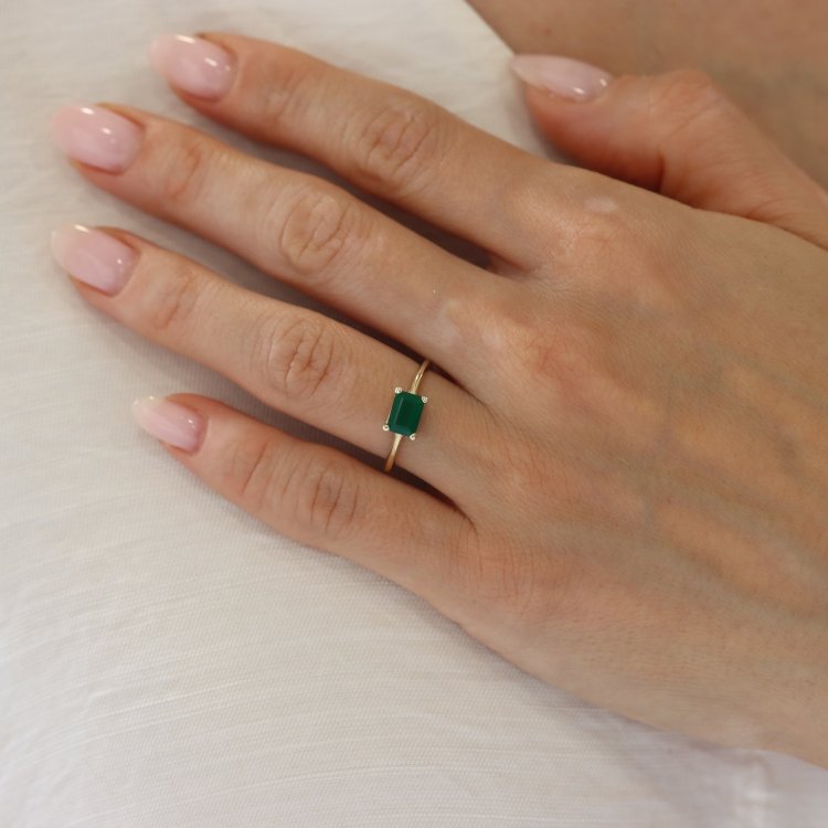 Μονόπετρο Δαχτυλίδι σε Κίτρινο Χρυσό 14Κ με Αχάτη