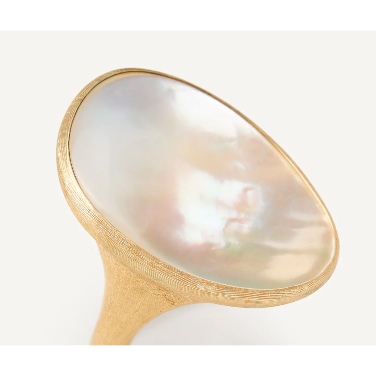 MARCO BICEGO LUNARIA Coctail Ring with MOP in Yellow Gold 18K
