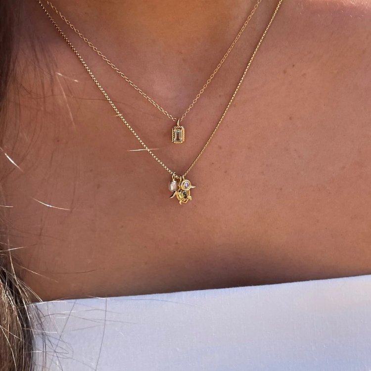 24KAE Necklace with Turtle and Sweetwater Pearl