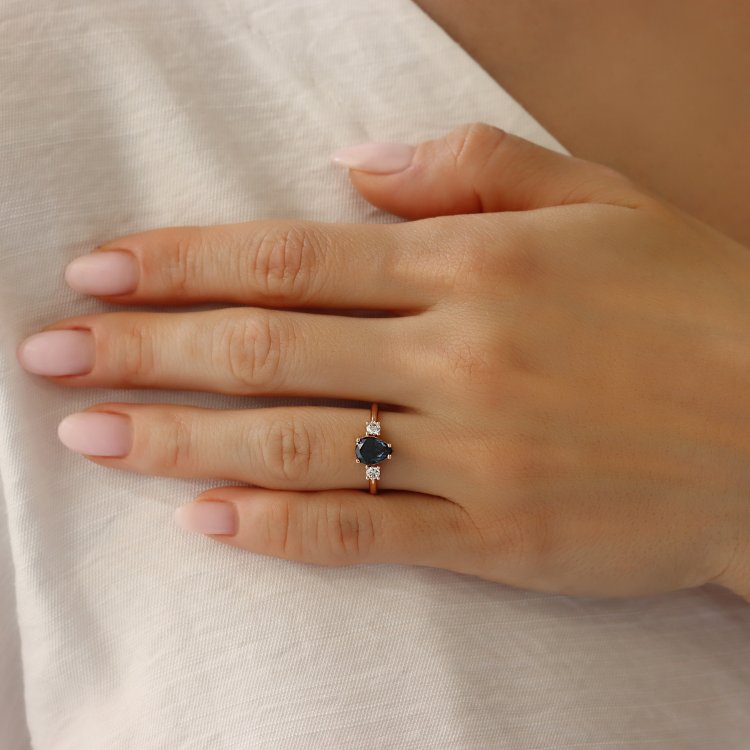 Ring in Rose Gold 14K with Zircons