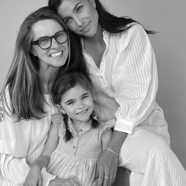 24KAE Bracelet with Heart Shaped Stones