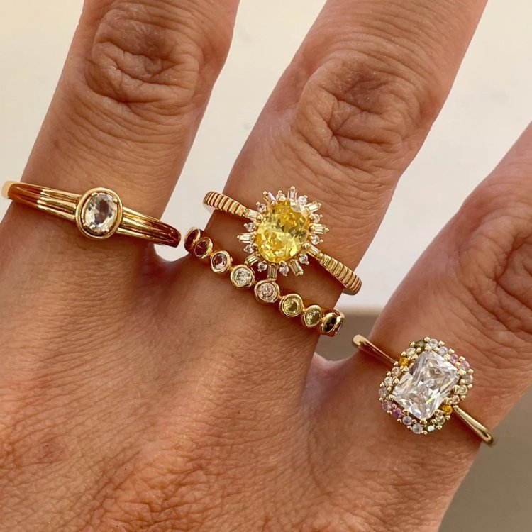 24KAE Ring with Colored Stones