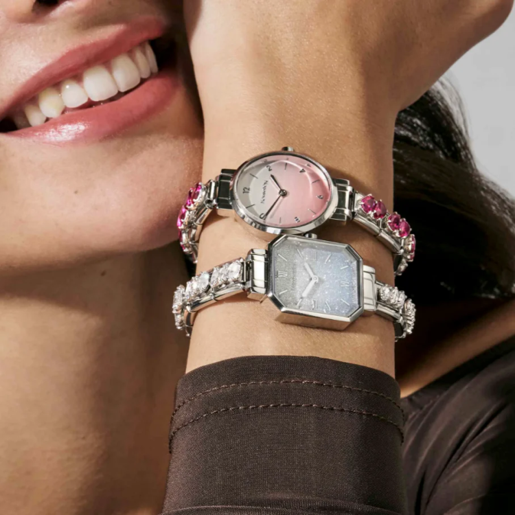 NOMINATION WATCH STAINLESS STEEL OVAL & PINK FADE DIAL