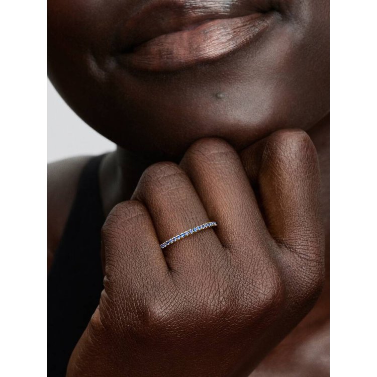 PANDORA TIMELESS Δαχτυλίδι με Γάμπα Μισή Διακοσμημένη με Αστραφτερούς Mπλε Λίθους