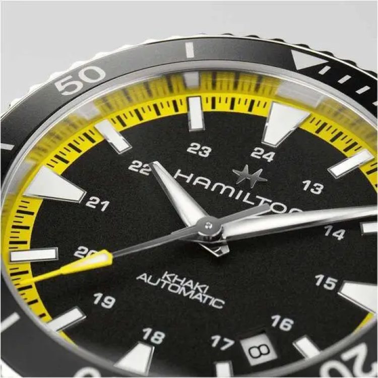 HAMILTON Khaki Navy Scuba Automatic Yellow Rubber Strap