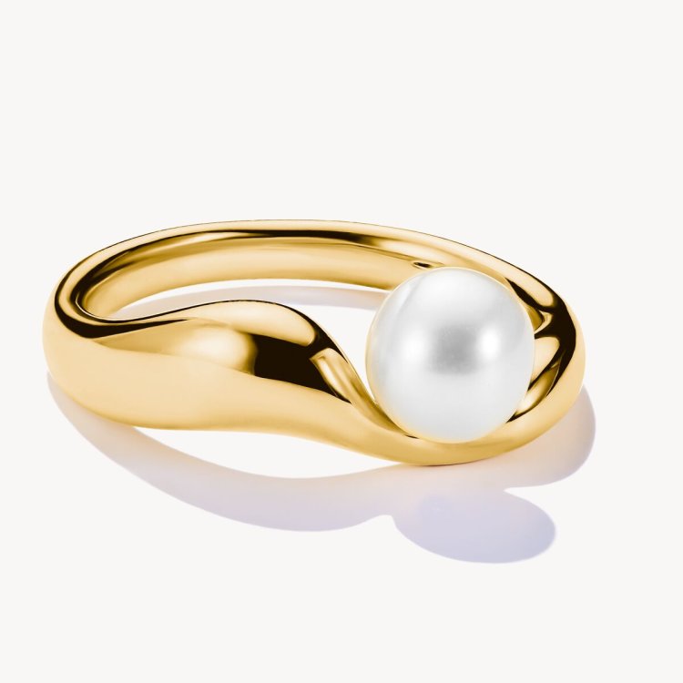 THOMAS SABO Gold Plated Rring with Freshwater Pearl Natural Beauty